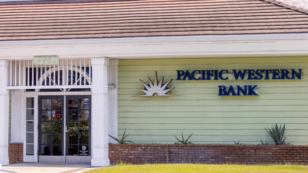 PacWest, Western Alliance lead rebound in US regional lenders