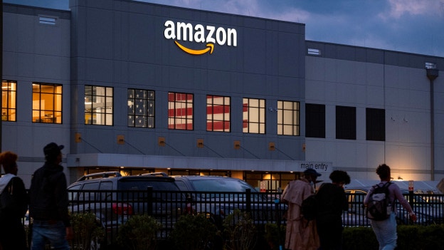 Amazon gets labor board complaint on failure to bargain with NY union