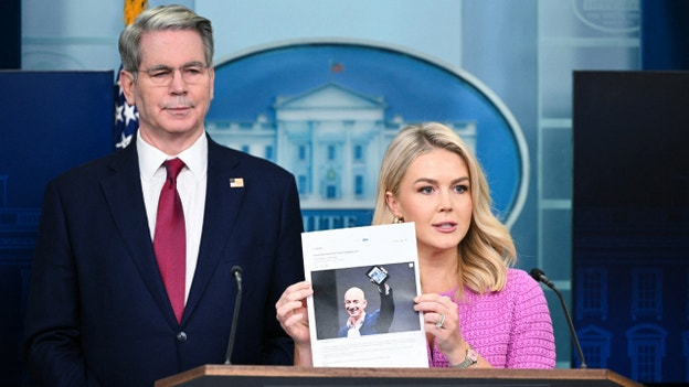 White House hits Amazon over report of plans to display tariff costs: 'Hostile and political act'