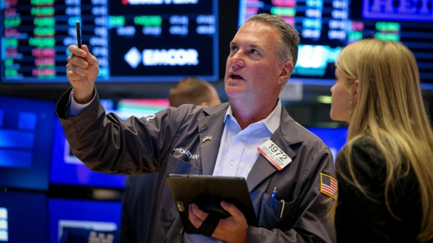 Stocks finish mixed on trade, tariff uncertainty