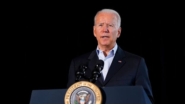 President Biden wraps up Surfside remarks