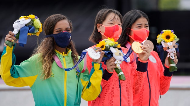 Teenage Olympians take street skateboarding medals in Tokyo
