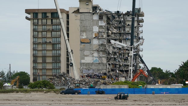 DeSantis: 'No evidence' climate change played role in condo collapse