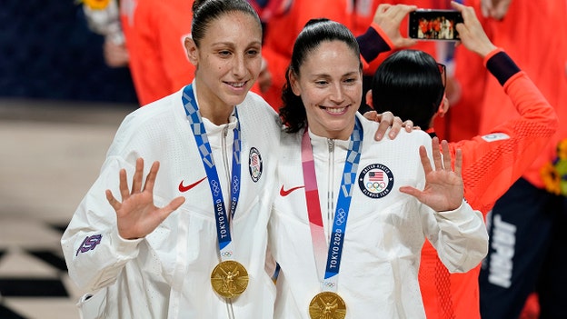 USA women capture 7th consecutive basketball gold at Olympics