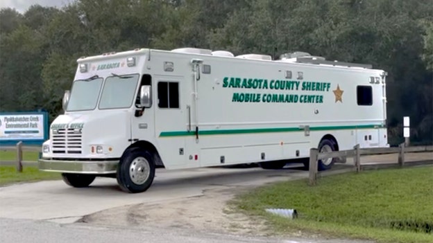 Mobile command center leaves the Brian Laundrie Florida search