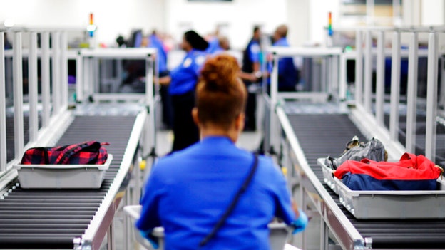 TSA says it will extend face mask requirement across all US transportation networks