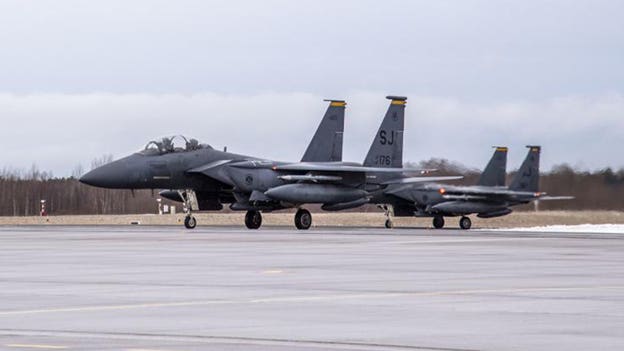 Six US fighter jets arrive in Estonia amid Ukraine tensions