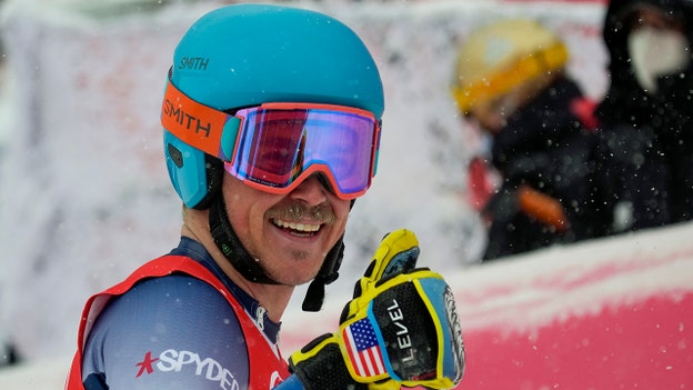 Men's giant slalom resumes after blizzard delay, US skier places 4th
