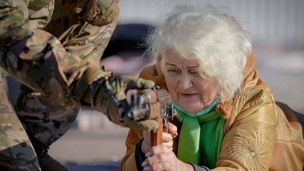Ukrainian woman, 79, is training for combat