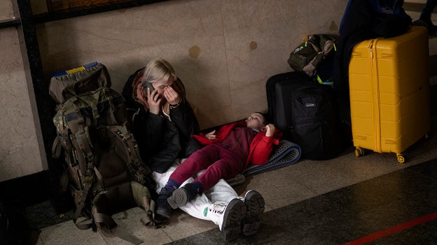 Ukraine’s neighbors in Central Europe prepare to aid refugees