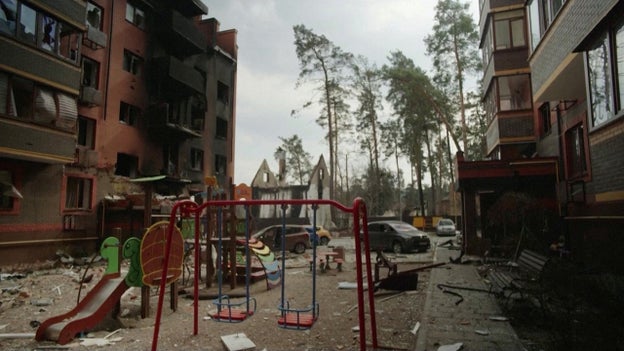 Fighting in Irpin, outside of Kyiv, has left up to 300 civilians dead: report