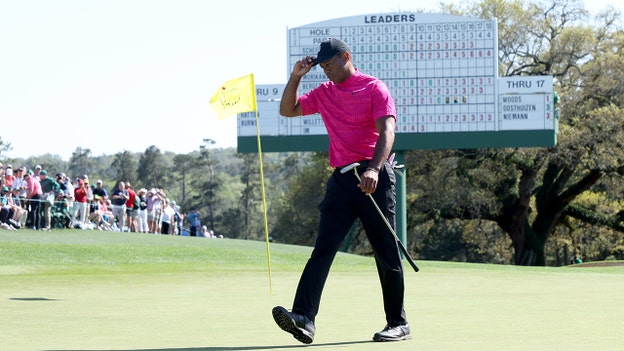 Tiger Woods finishes first round at Augusta one-under par