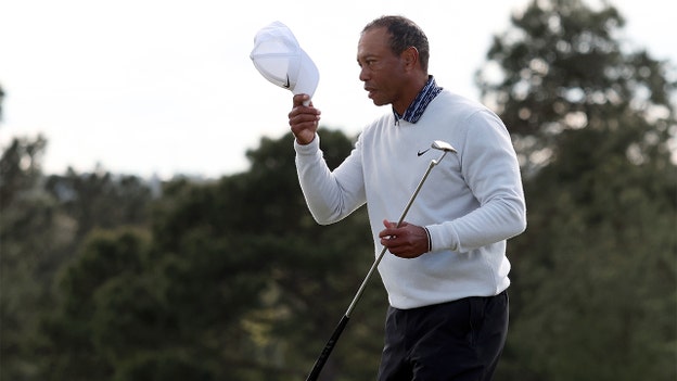 Tiger Woods talks struggles during third round