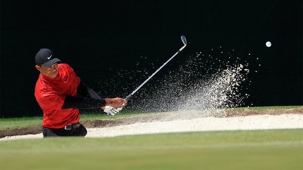 Woods makes par on No. 3, bogeys No. 4