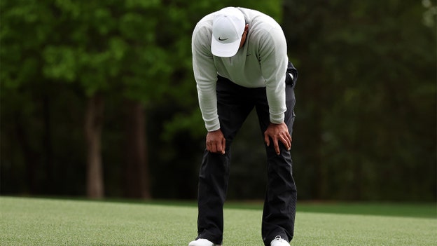 Tiger Woods bogeys on No. 11
