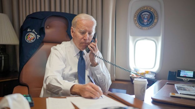 Biden speaks with Texas Gov. Greg Abbott to offer assistance in Uvalde shooting