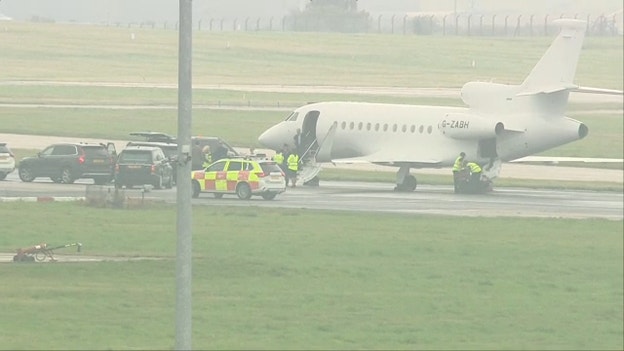 Prince William, Prince Andrew arrive in Scotland as Queen Elizabeth is under medical supervision