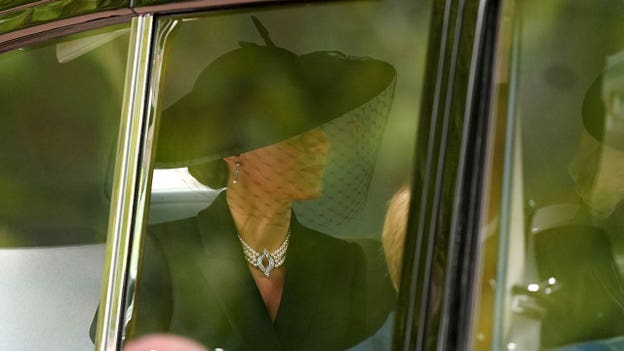 Kate Middleton, other royal women honor Queen Elizabeth II with jewelry