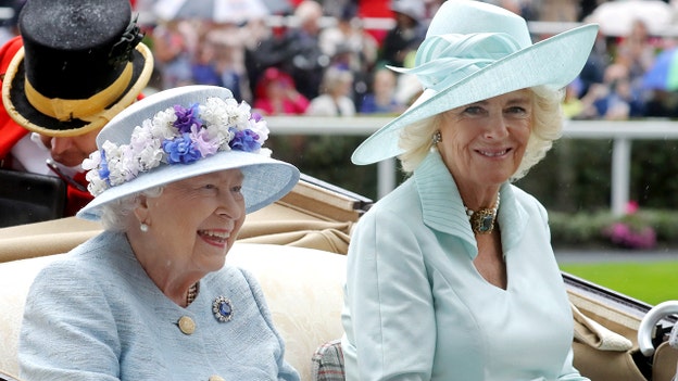 Queen Elizabeth II honored by Queen Consort Camilla: 'That smile is unforgettable'