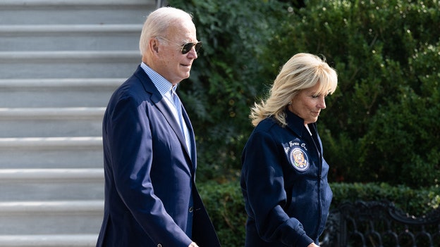 Biden lifts off for London, where he will attend Queen Elizabeth's funeral