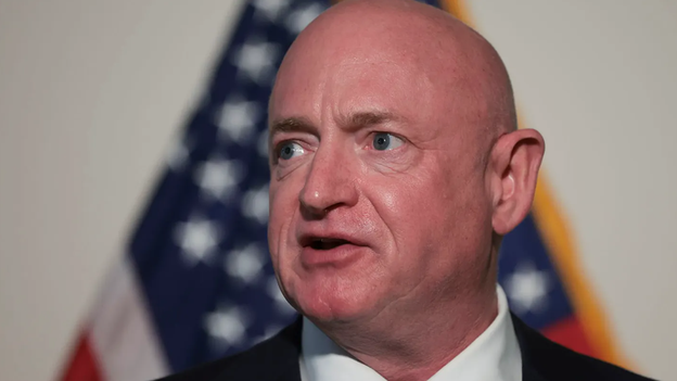 WATCH: Voters react as Mark Kelly blasts Biden, fellow Democrats over 'dumb' border crisis decisions