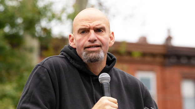 Fetterman tries to wrangle support from GOP voters after he said GOP base is xenophobic, homophobic