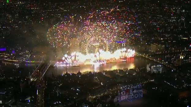 London celebrates New Year's Eve in style