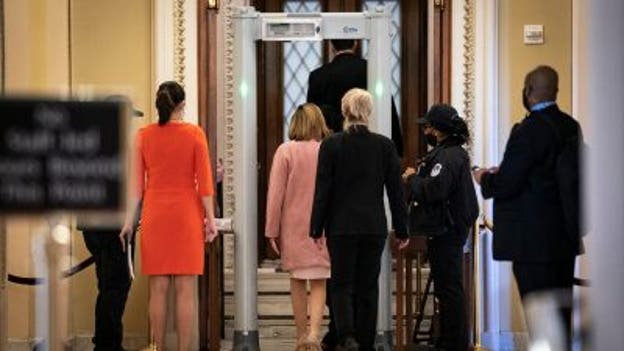 Pelosi's metal detectors removed under new Congress