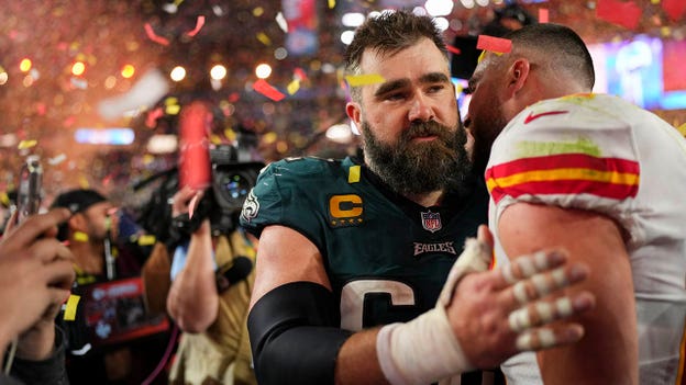 Kansas City Chiefs defeat Philadelphia Eagles in 2023 Super Bowl : NPR