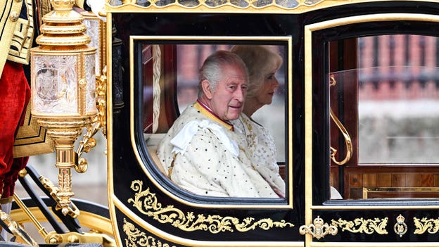 King Charles' procession to Westminster Abbey begins