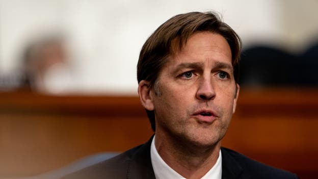 Ben Sasse vows to 'protect Jewish students' as pro-Hamas student groups clamor for attention