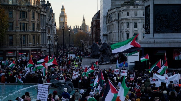 Tens of thousands join latest pro-Palestinian protest in London, at least one arrested