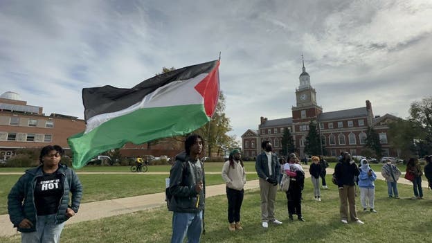 Massachusetts town flying Palestinian flag sparks backlash from residents, Jewish congregation