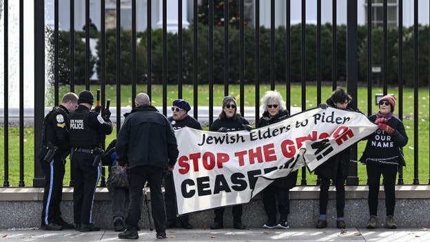 Israel-Hamas war: Protesters chain themselves to White House gates during demonstration