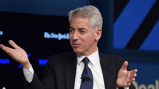 Bill Ackman dice que la junta de Harvard se resistió a despedir al presidente para evitar que pareciera que se "doblegaba" ante él