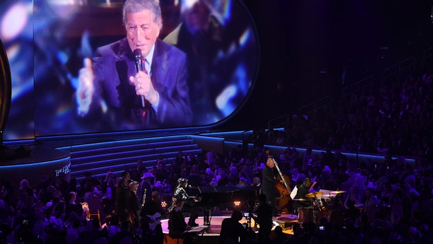 Stevie Wonder duets with video recording of late Tony Bennett during Grammys in-memoriam
