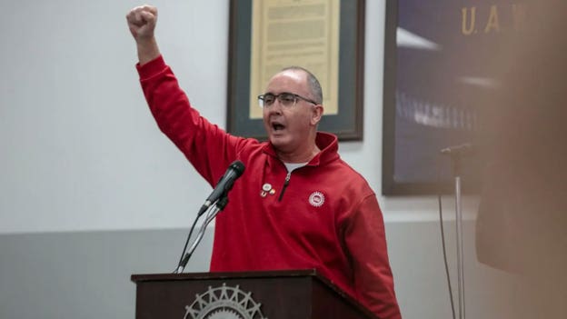 UAW's Shawn Fain makes State of the Union guest list in nod to organized labor