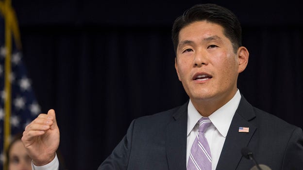 Former Special Counsel Robert Hur defends Biden memory comments, decision not to recommend charges