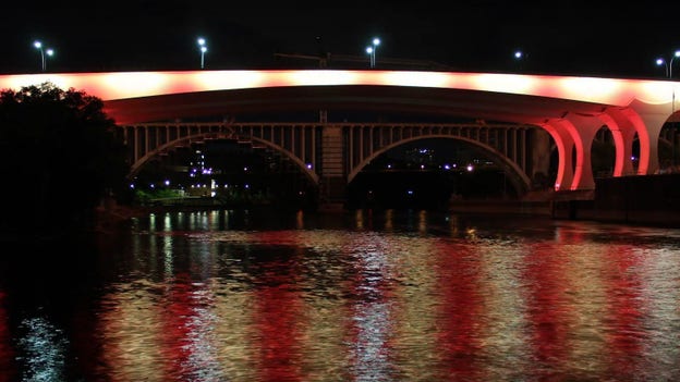 Minnesota Department of Transportation lights up Minneapolis bridge in Maryland state colors