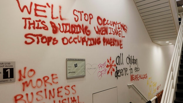 Protesters occupy library at Portland State University, school to reopen Thursday regardless