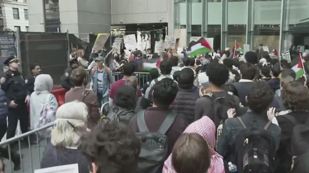 Anti-Israel agitators begin demonstration at NYC's Hunter College near Met Gala