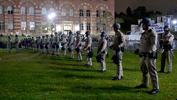 Los Angeles Police arrive at UCLA in riot gear