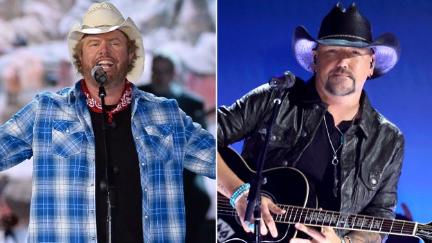 Jason Aldean honors Toby Keith with emotional ACM performance