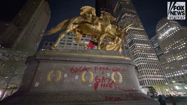 2 dozen protesters arrested during march toward Met Gala in New York