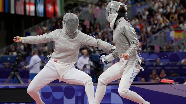 3 American female fencers falter at Paris Olympics in shadow of match-fixing probe