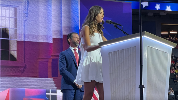 Kai, la nieta de 17 años de Trump, habla en la convención del RNC: "Os quiero