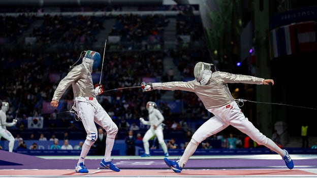 What are the different fencing blades used in the Olympics?