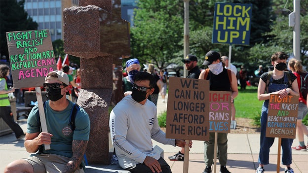 Protesters gather in Milwaukee to demonstrate against RNC: 'Lock him up!'