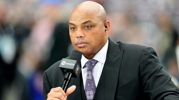 NBA great Charles Barkley calls on Biden to 'pass the torch' amid concerns over mental decline