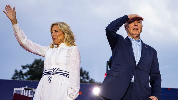 La familia de Biden empieza a discutir su plan de salida de la carrera de 2024: informe